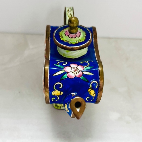 Authentic Kelvin Chen Grape Teapot Vintage | Taiwan Cloisonné Enamel | Oval - Picture 6 of 8